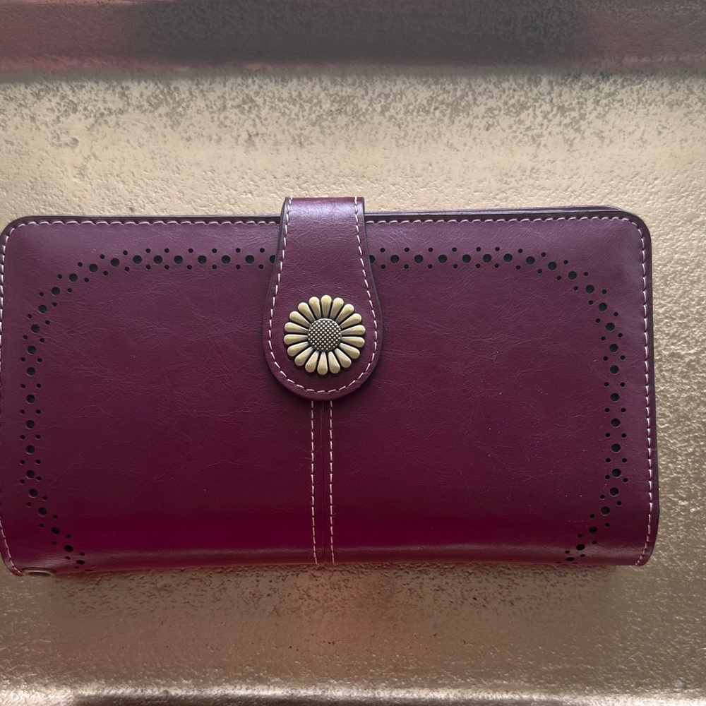 Purple Wallet Organizer
